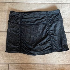 Athleta Charcoal Black Ruched Hatha Mini Yoga Skort Large